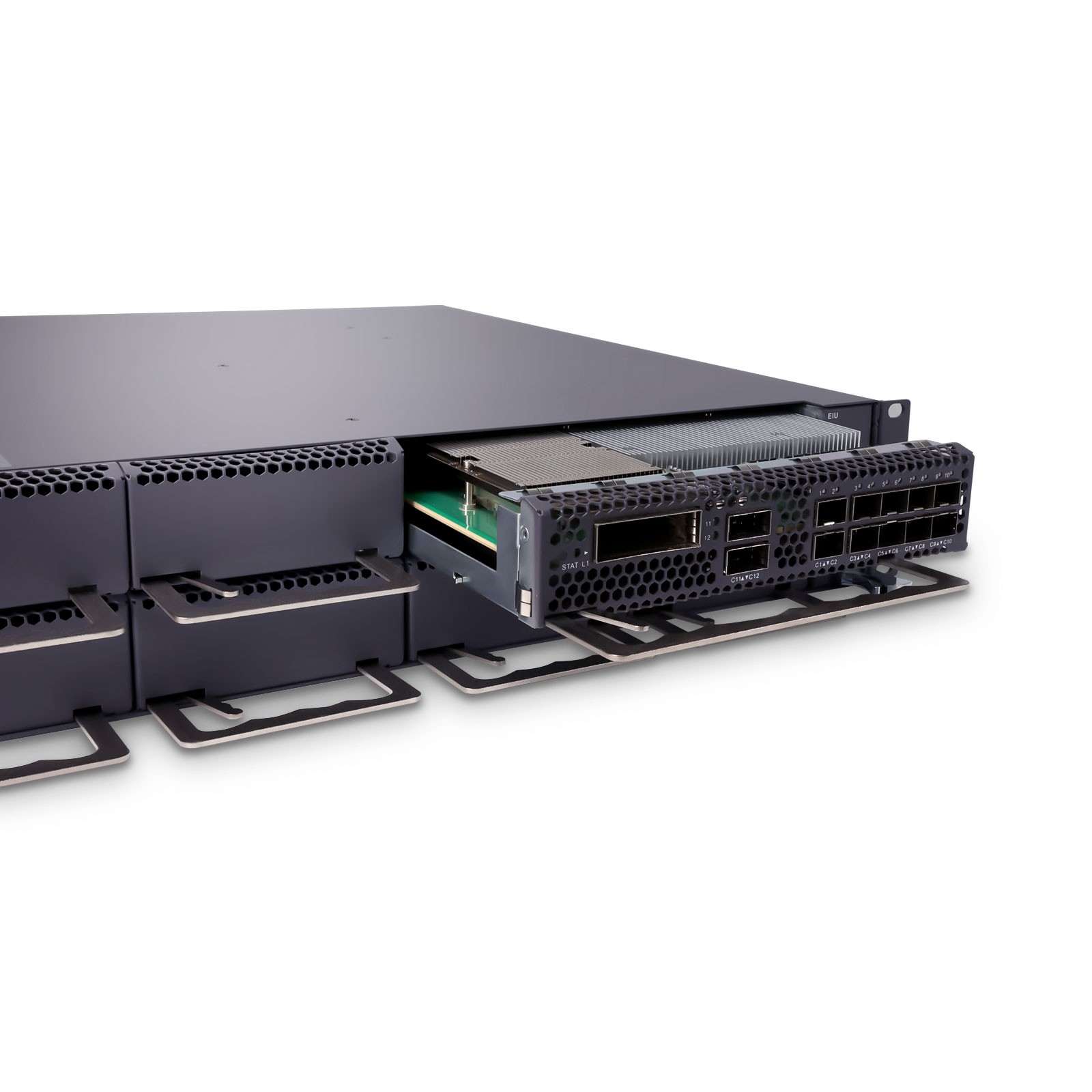 QT2シャーシ用100x28G QSFP1または100x28G QSFP10、10x1G SFP+から200x